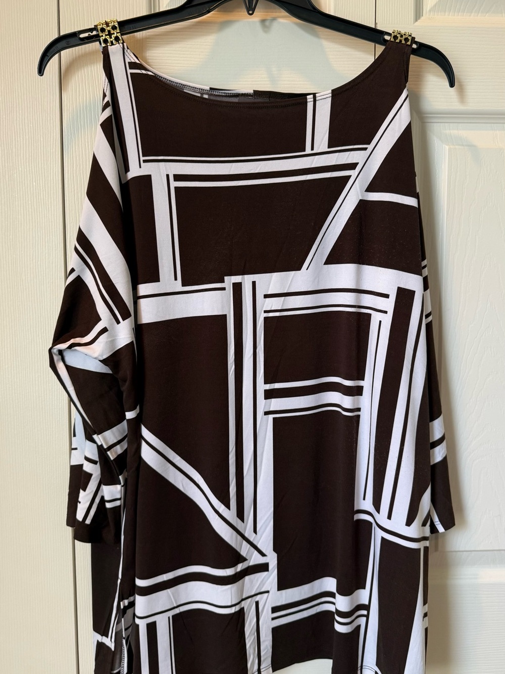 # Travelers by Chico’s XXL Geometric Cold-Shoulder Blouse with Chain Accent